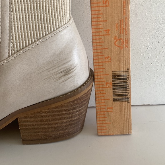 Dolce Vita cream faux leather boots side zip stack heel western  7 1/2 - Picture 13 of 16